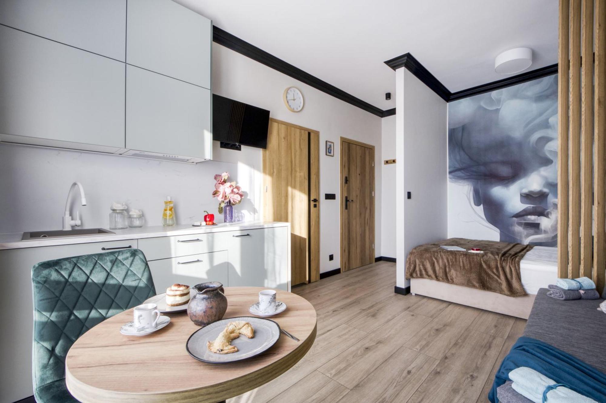 Superapart Komitetu Obrony Robotnikow 42A Varşovia Exterior foto